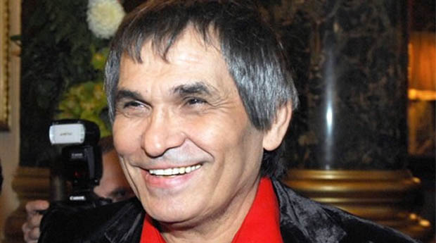 Бари Алибасов
